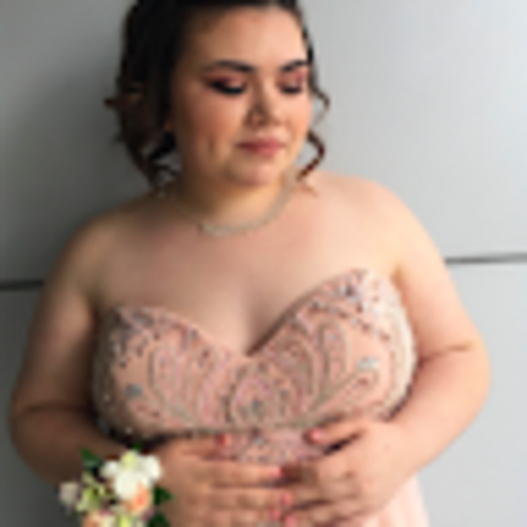 Meet your Posher, Victoria - Picture 1 of 1